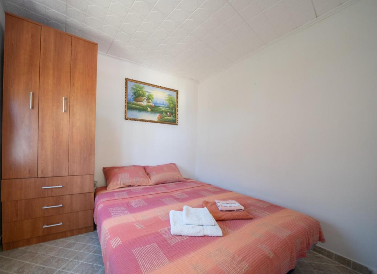 Apartments Zeko Долни Морин Екстериор снимка