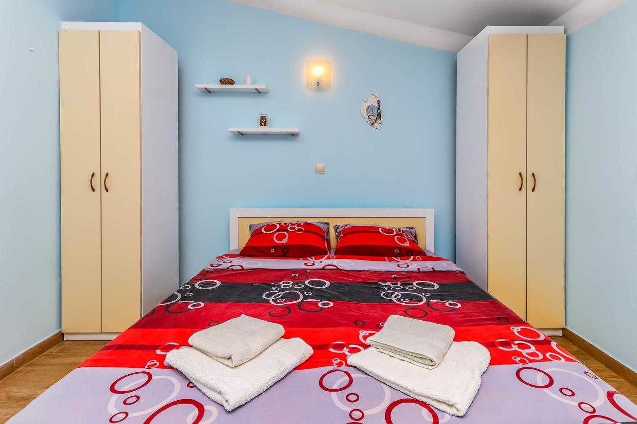 Apartments Zeko Долни Морин Екстериор снимка